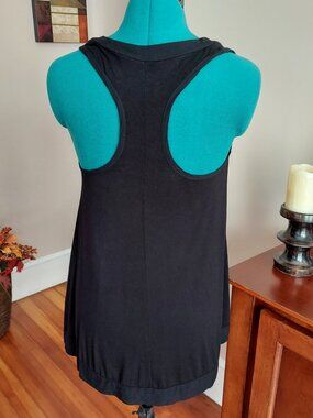 Guess Black Racerback Tank Top Relaxed Fit Fall Layering Women's XS Y2K Fashion